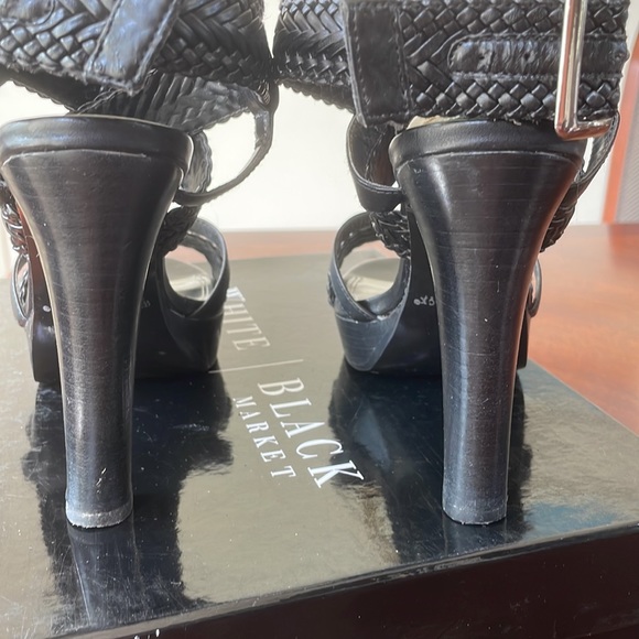 WHBM Lido 4 1/2 in heels - Picture 4 of 6